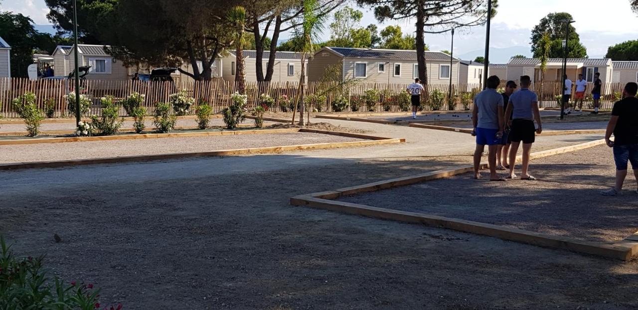 Les Mobilhomes Helvetiques 4 Etoiles Mar Estang Canet En Roussillon Exteriör bild