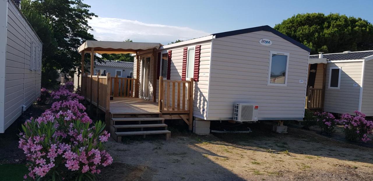 Les Mobilhomes Helvetiques 4 Etoiles Mar Estang Canet En Roussillon Exteriör bild