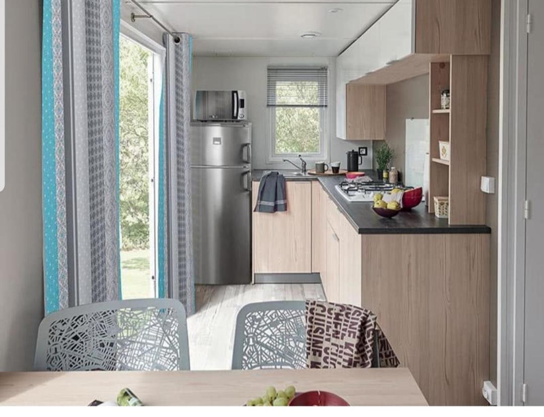 Les Mobilhomes Helvetiques 4 Etoiles Mar Estang Canet En Roussillon Exteriör bild